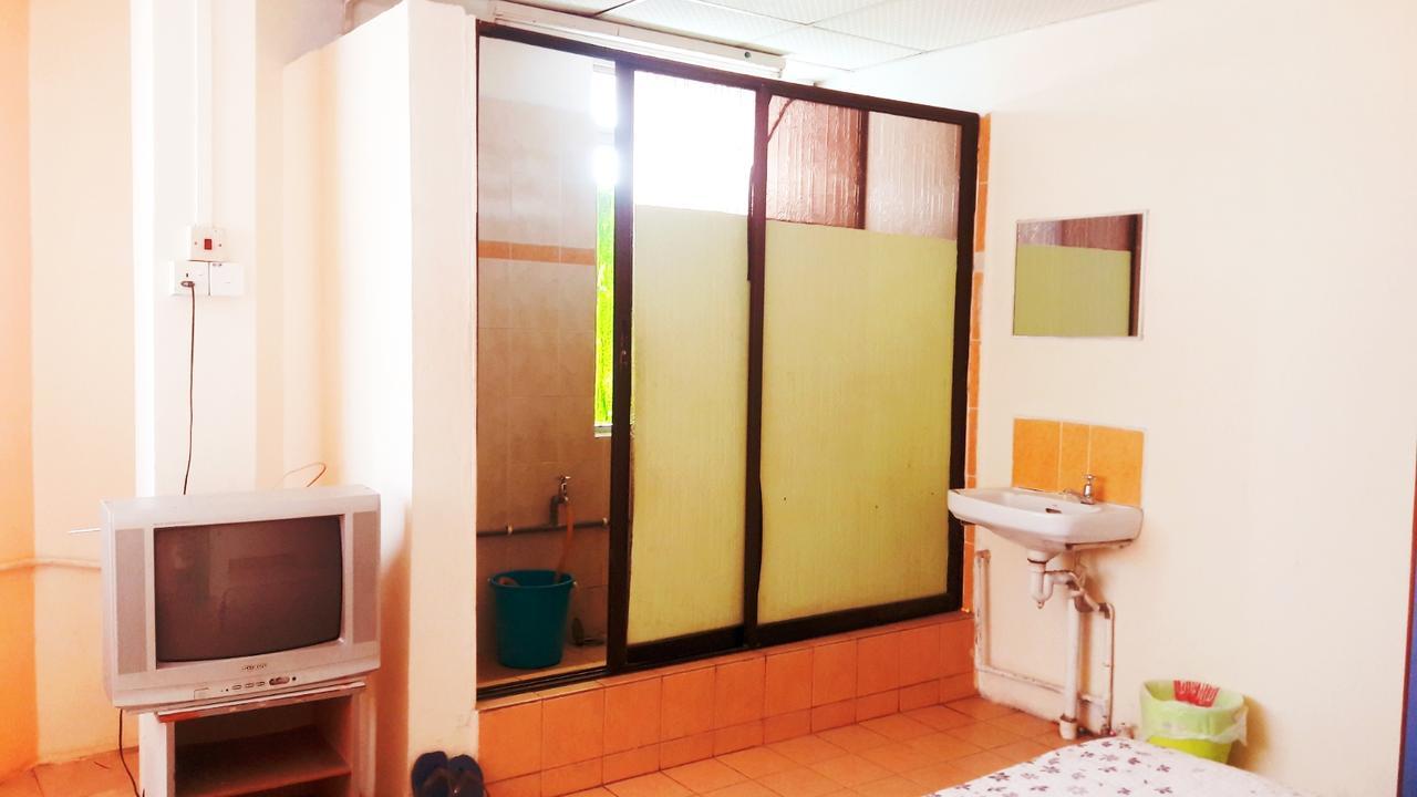 Hotel Makmur Kuantan Zewnętrze zdjęcie