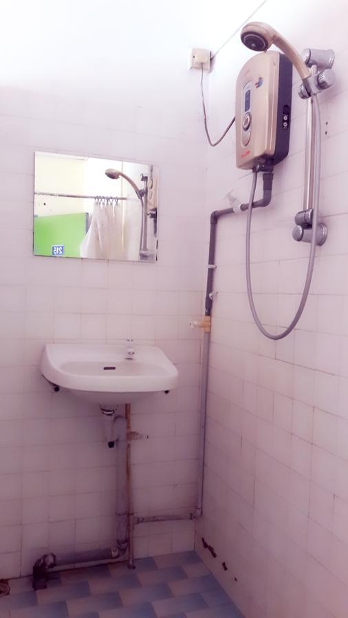 Hotel Makmur Kuantan Zewnętrze zdjęcie